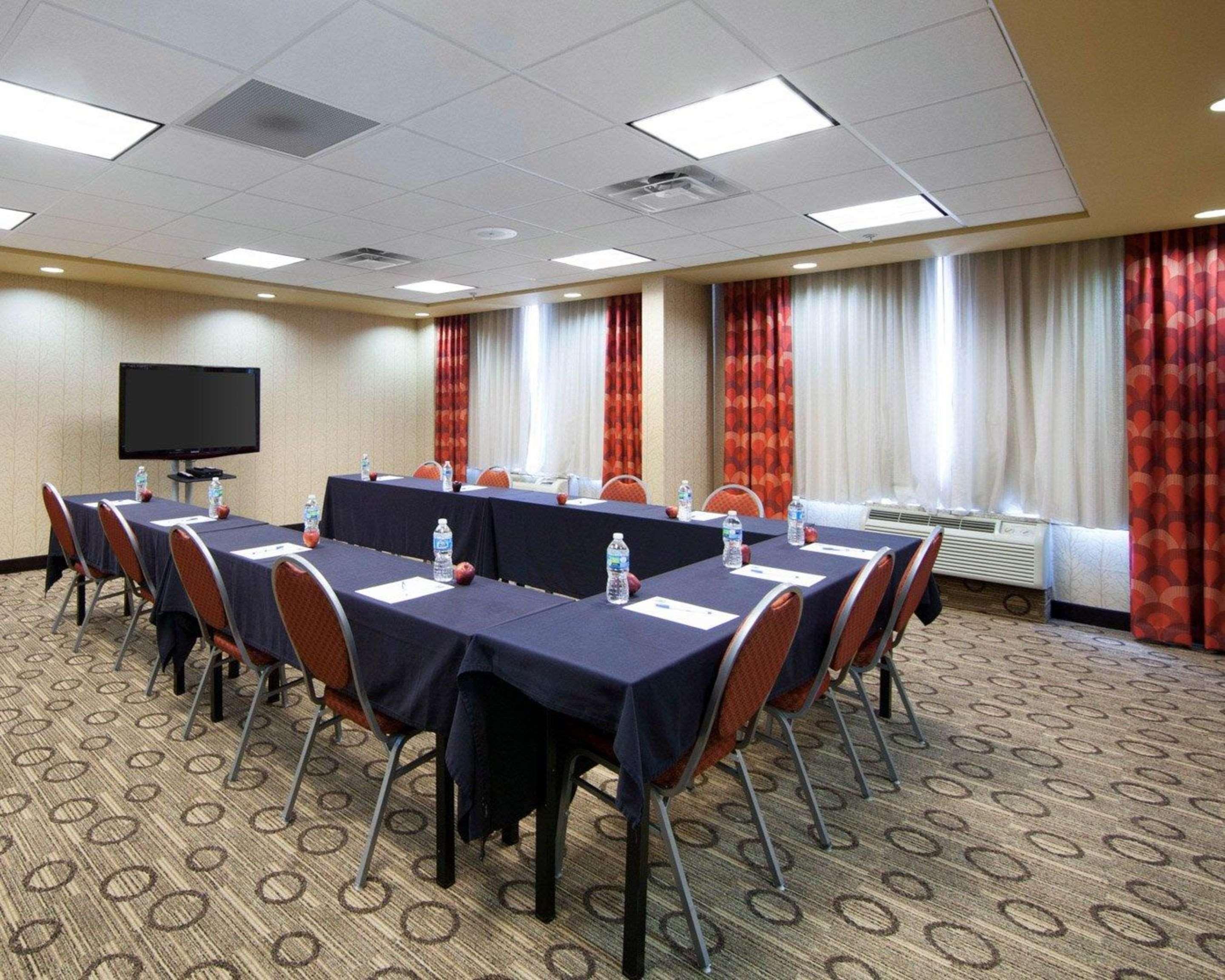 Inn Comfort - Knoxville 3*