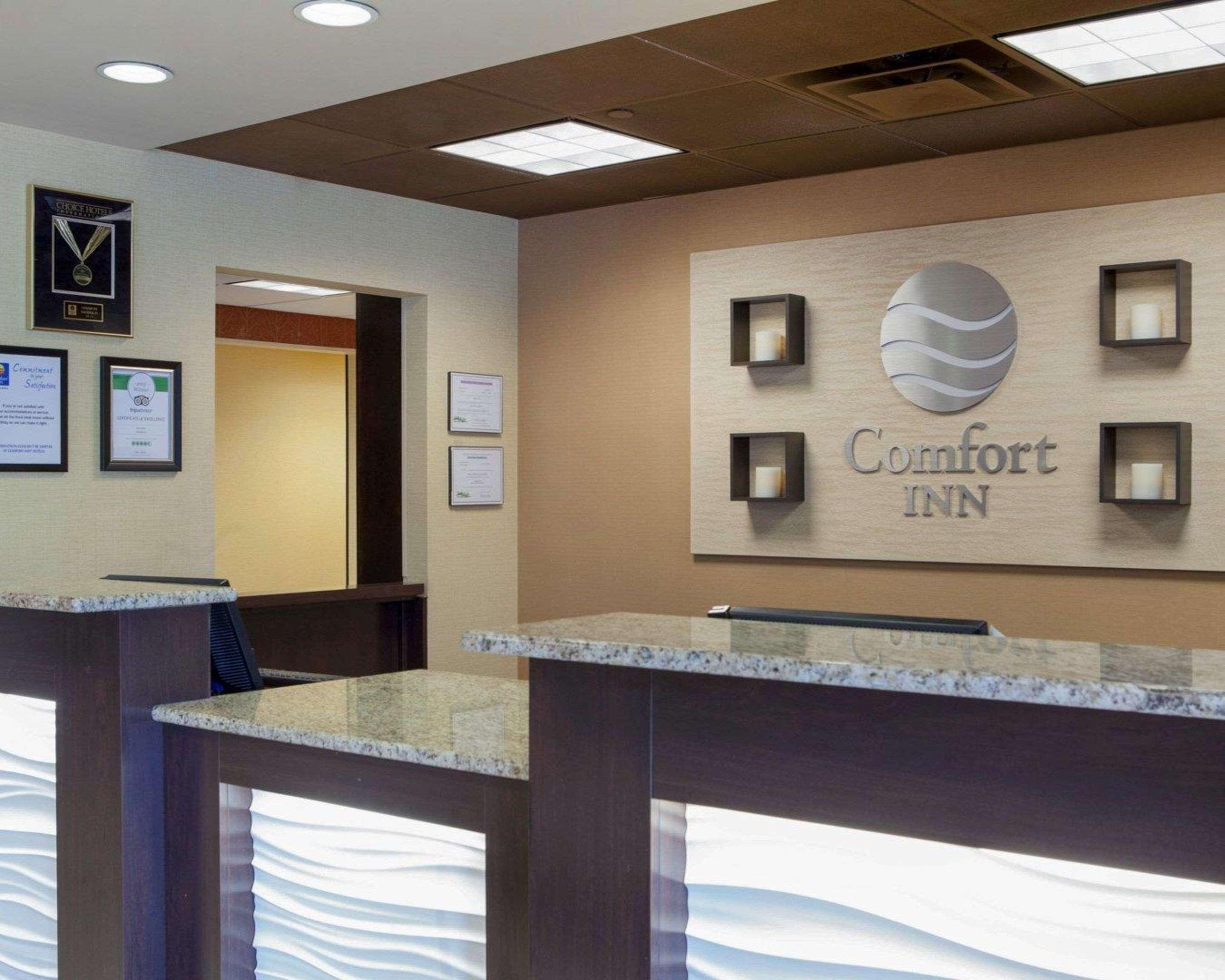 Comfort - Knoxville Inn